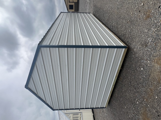 Utility Xtra Height - 10x20
