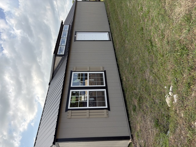 Side Utility - 14x40