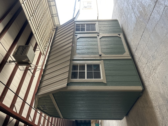 Side Lofted Barn - 8x12