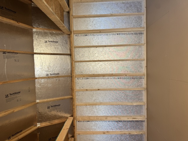 Side Lofted Barn - 12x24