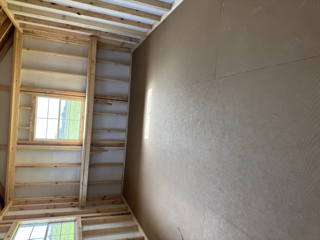 Side Utility - 12x20