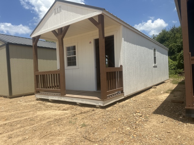 Cabin - 12x32