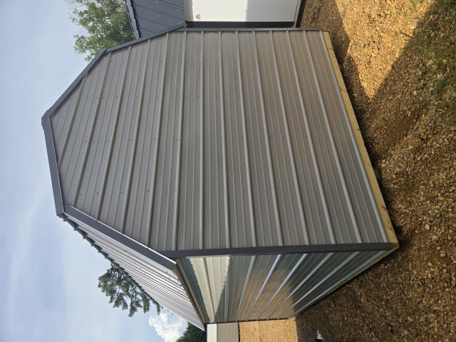 Side Lofted Barn - 10x16