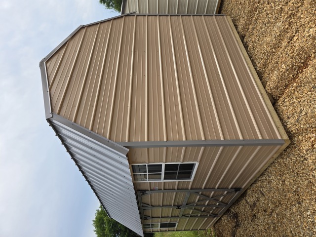 Side Lofted Barn - 10x16