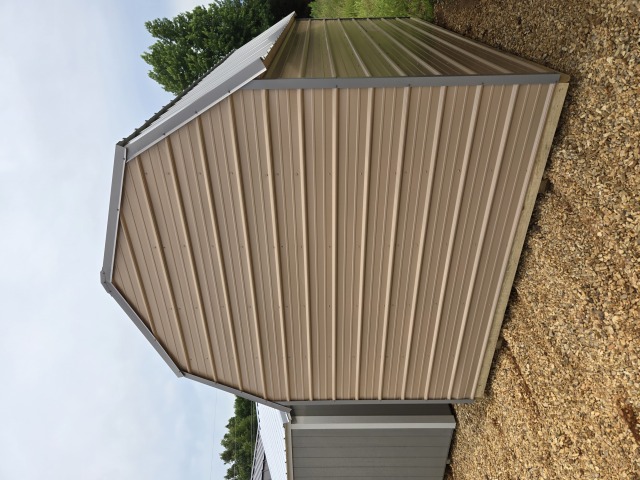 Side Lofted Barn - 10x16