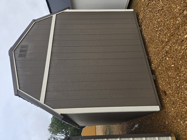 Side Lofted Barn - 10x16