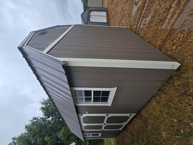 Side Lofted Barn - 10x20