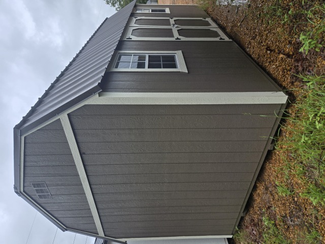 Side Lofted Barn - 10x20