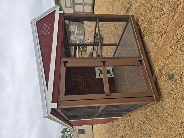 Chicken Coop - 8x20