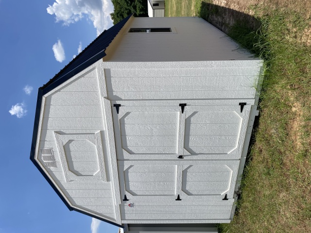 Lofted Barn - 10x16