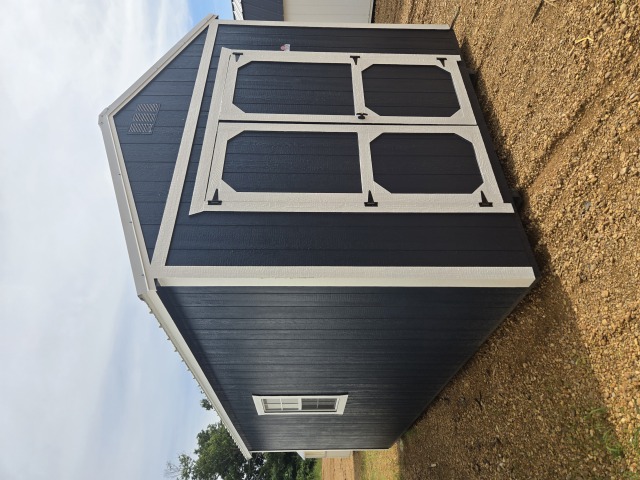 Utility Xtra Height - 10x20