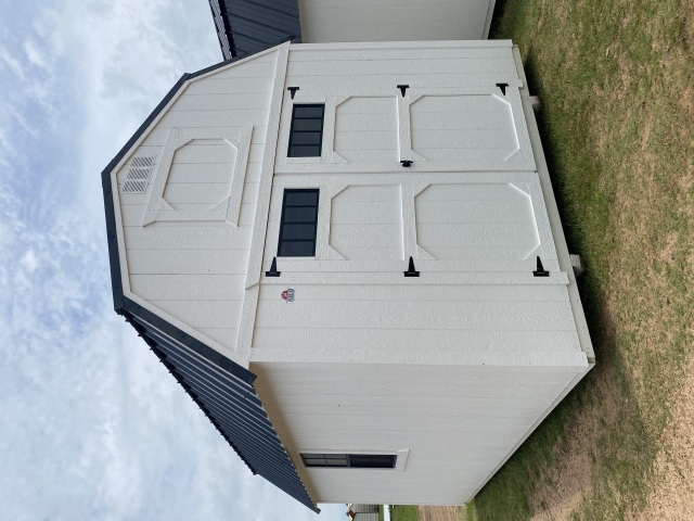 Lofted Barn - 10x16