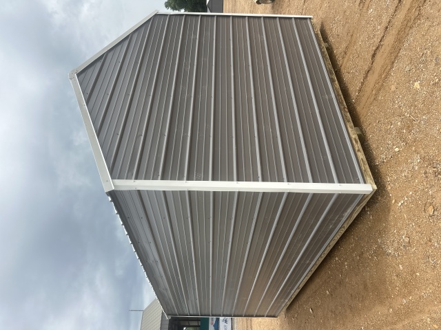 Side Lofted Utility - 10x16