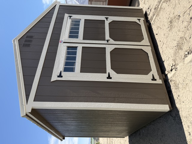 Utility Xtra Height - 10x12