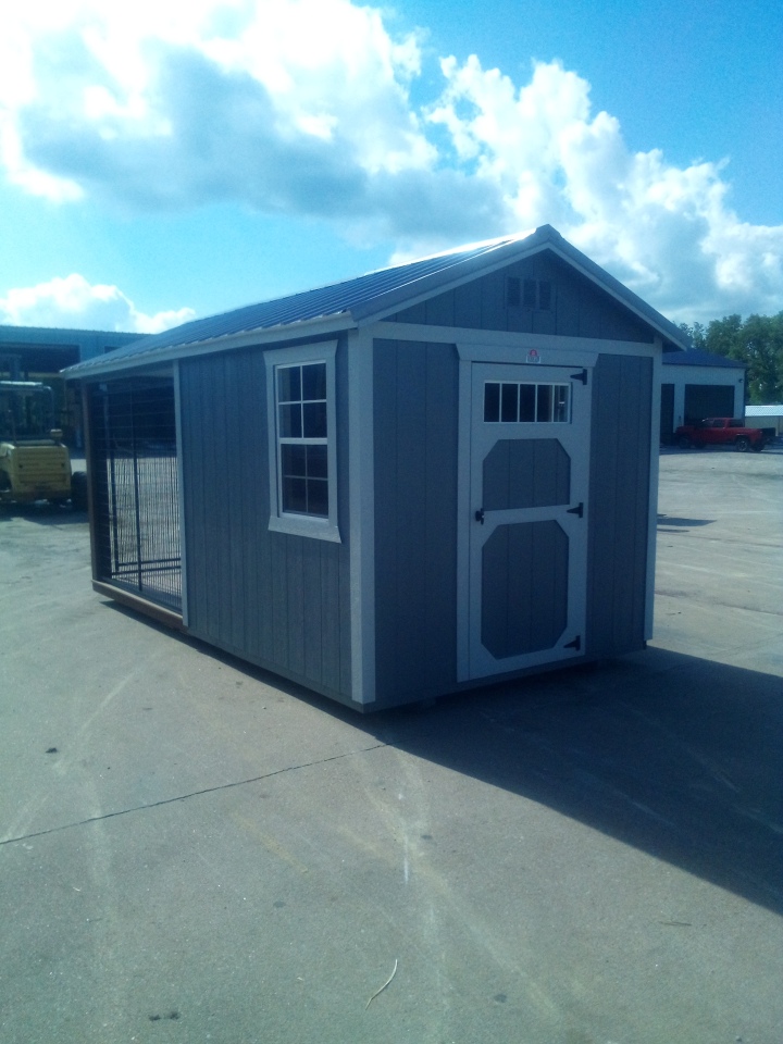 Dog Kennel - 8x16