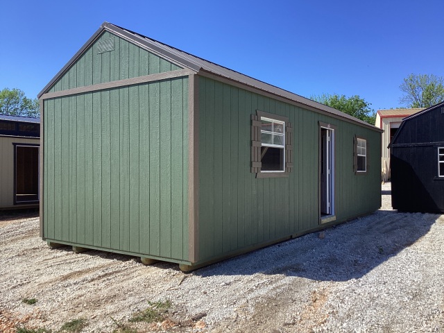 Side Utility - 12x32