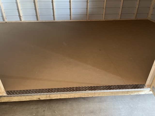 Side Utility - 12x20