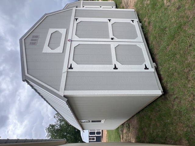 Lofted Barn - 10x20
