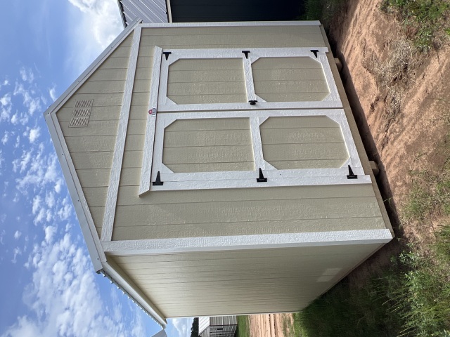 Utility Xtra Height - 10x12