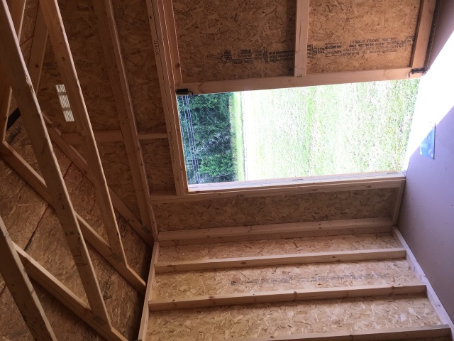 Utility Xtra Height - 10x12