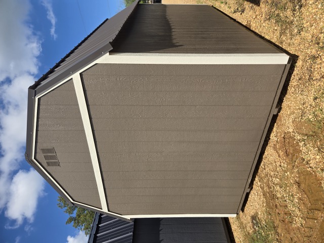 Side Lofted Barn - 10x16