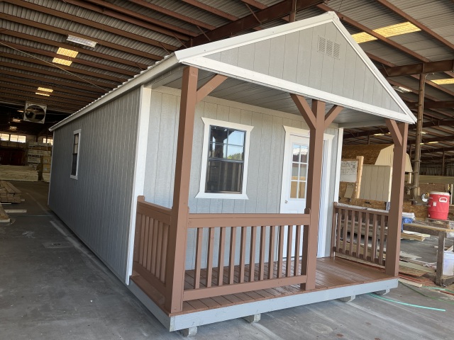 Cabin - 12x32