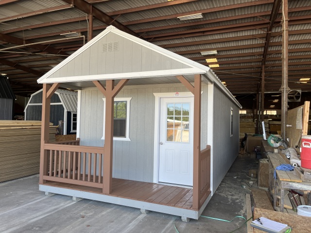 Cabin - 12x32