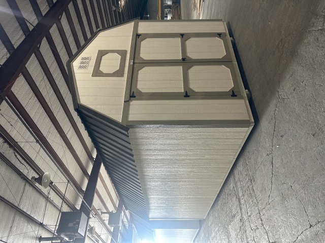 Lofted Barn - 10x20