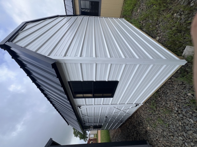 Side Lofted Barn - 12x16