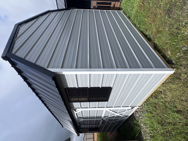 Side Lofted Barn - 12x16