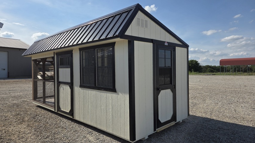 Chicken Coop - 8x20