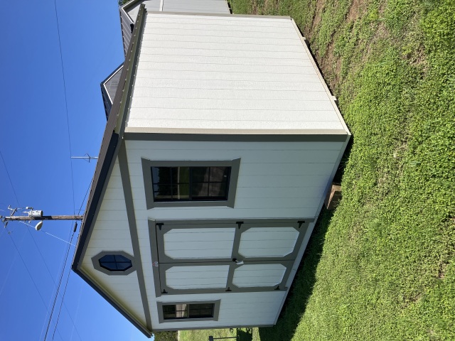 Side Gable Utility - 10x16