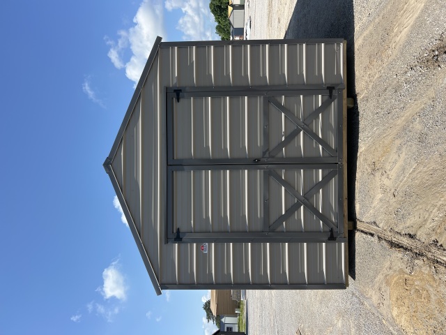 Utility Xtra Height - 10x20