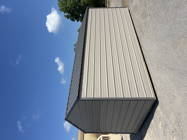 Utility Xtra Height - 10x20