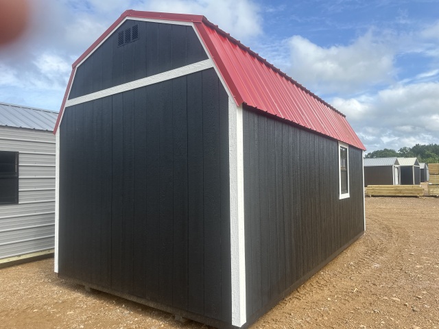 Lofted Barn - 10x20