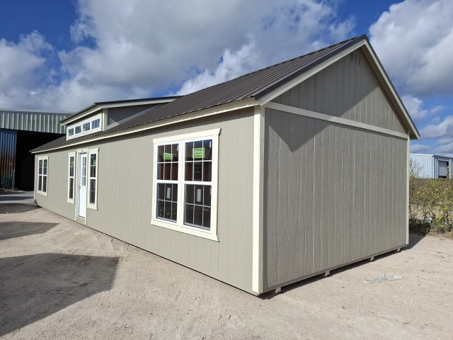 Side Utility - 16x50