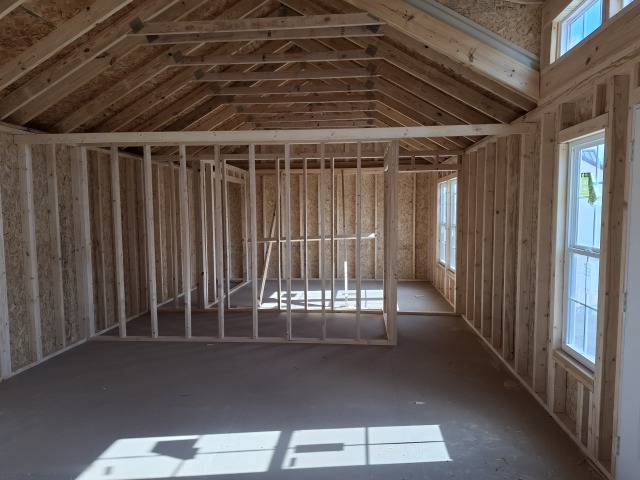 Side Utility - 16x50