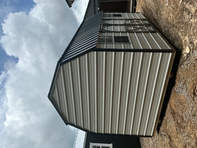 Side Lofted Barn - 10x16