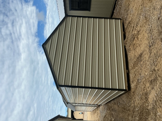 Side Utility - 10x16