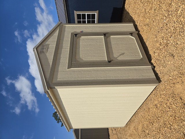 Utility Xtra Height - 8x12
