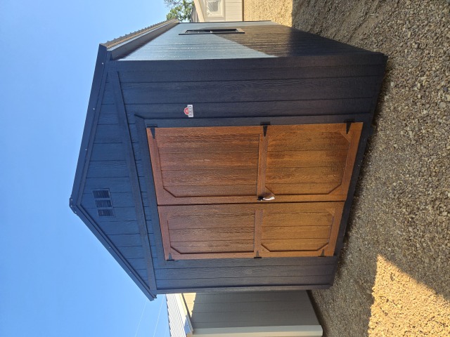 Utility Xtra Height - 10x20