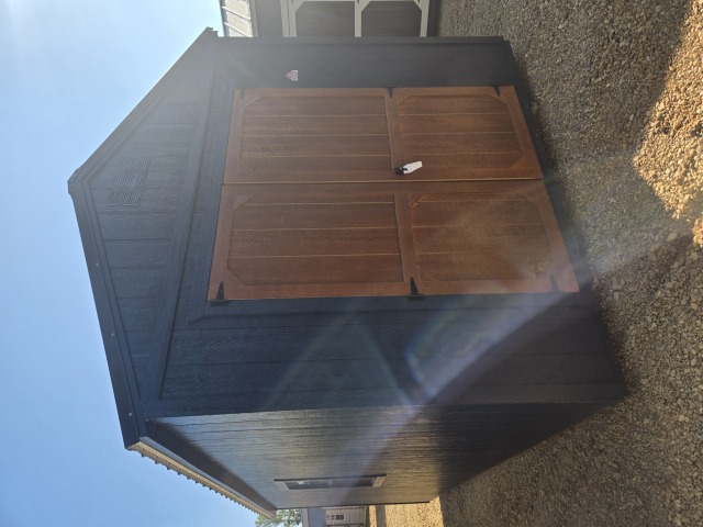 Utility Xtra Height - 10x20
