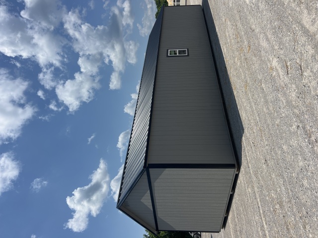 Side Cabin - 14x44