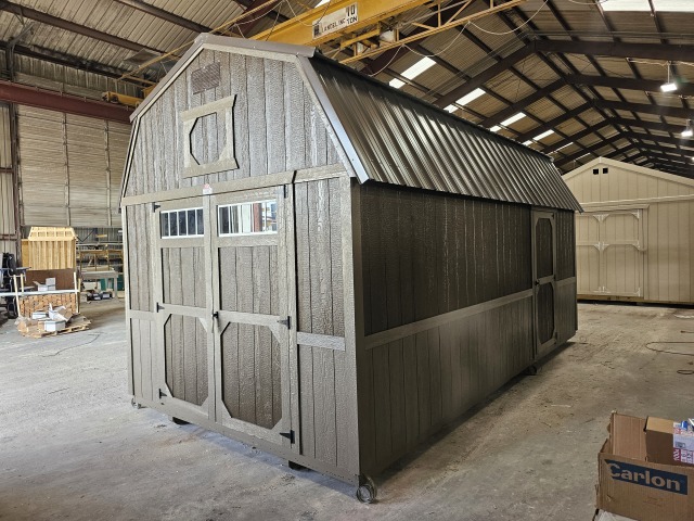 Lofted Barn - 10x20