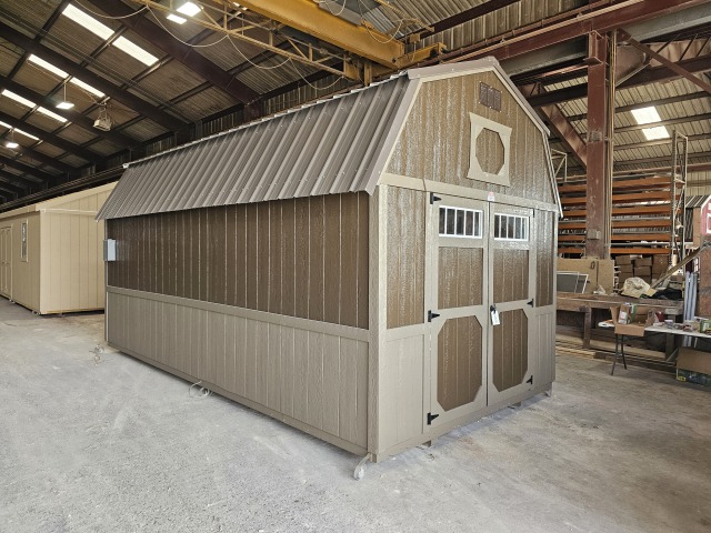 Lofted Barn - 10x20