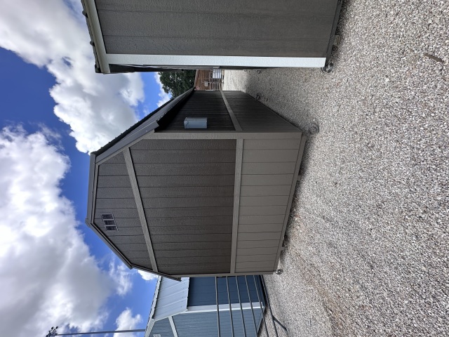 Lofted Barn - 10x20