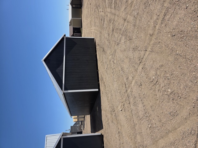 Side Cabin - 16x32