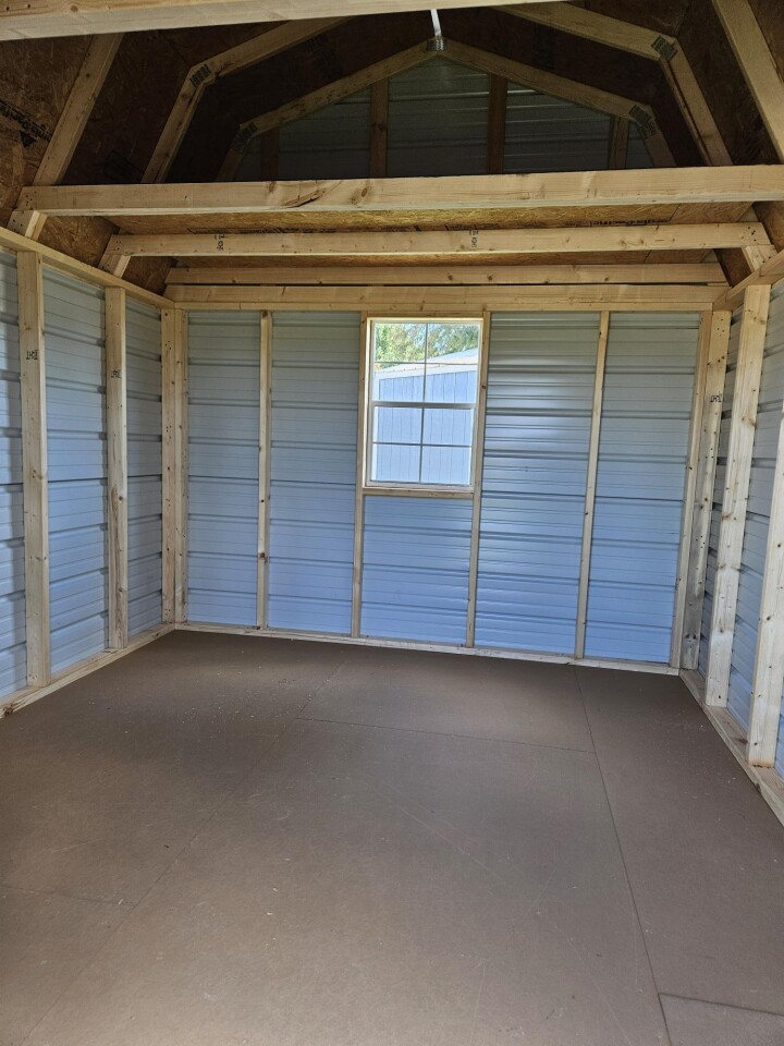Lofted Barn - 10x12