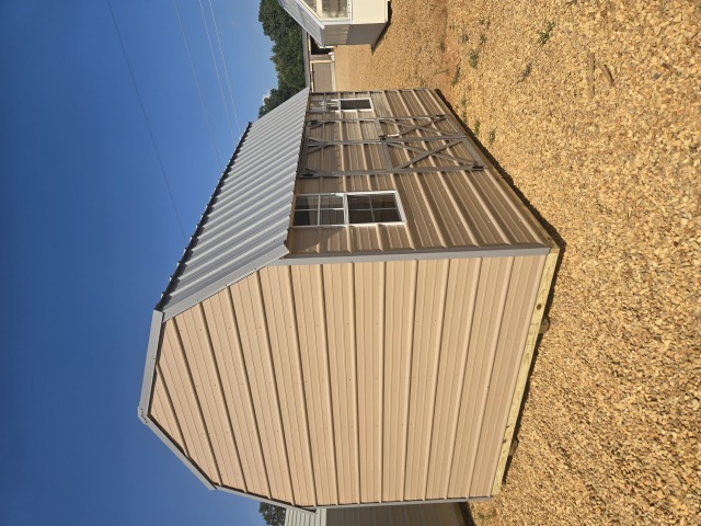Side Lofted Barn - 10x16