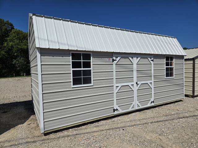 Side Lofted Barn - 10x20
